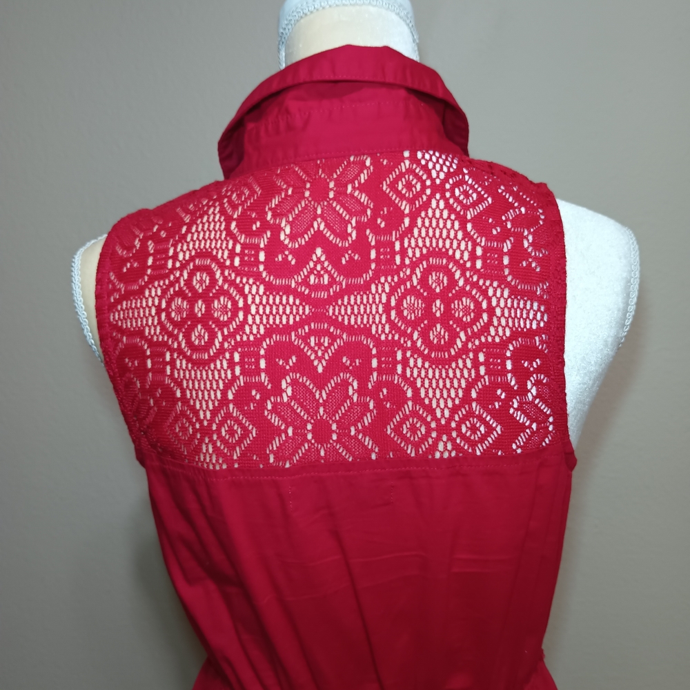 Elegant Red Sleeveless Dress - Picture 8 of 13